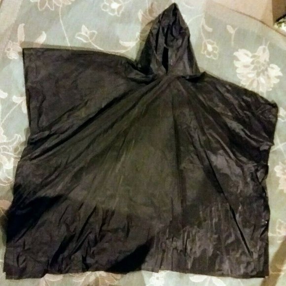 Monticello Motor Club Black Rain Poncho perfect with Tag Aqua Sheen - Picture 6 of 7